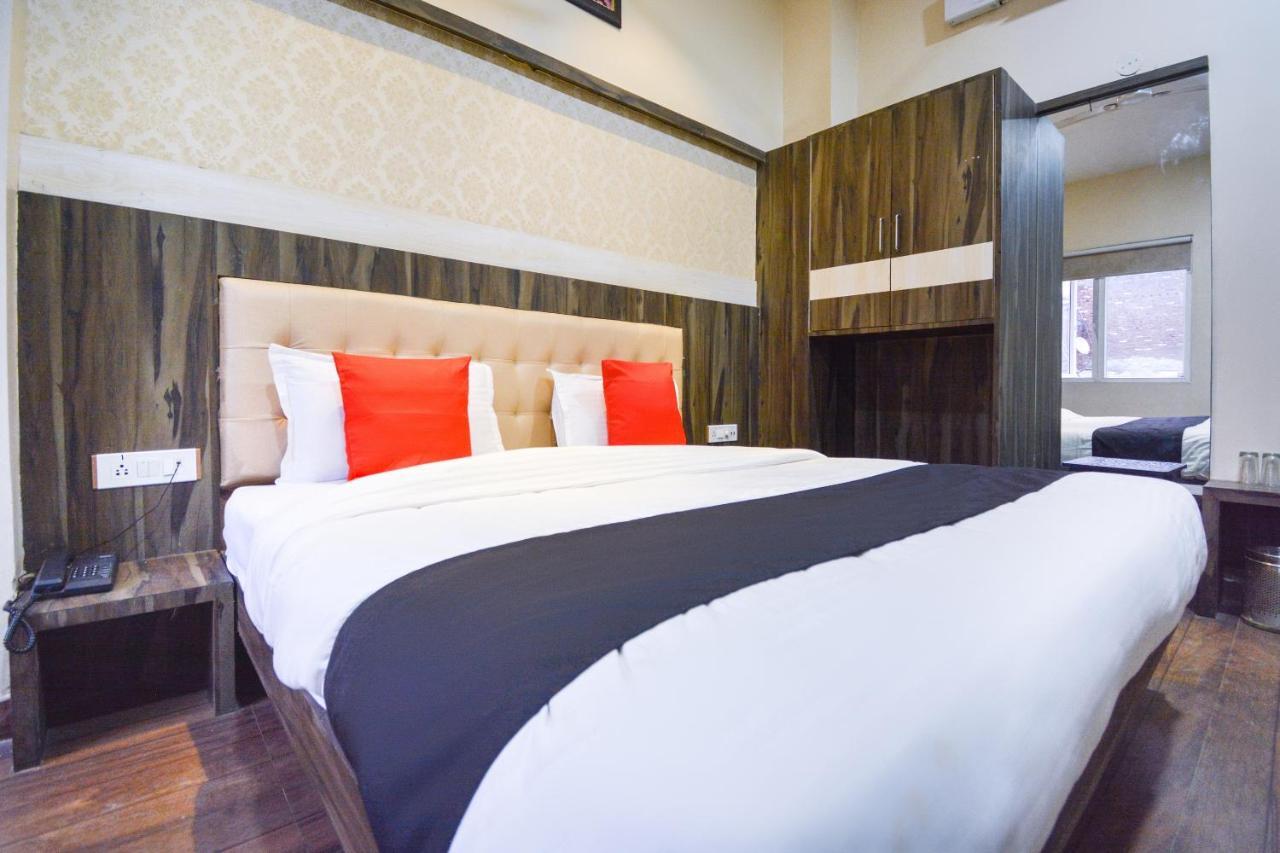 Capital O Moments Inn Amritsar Exterior foto